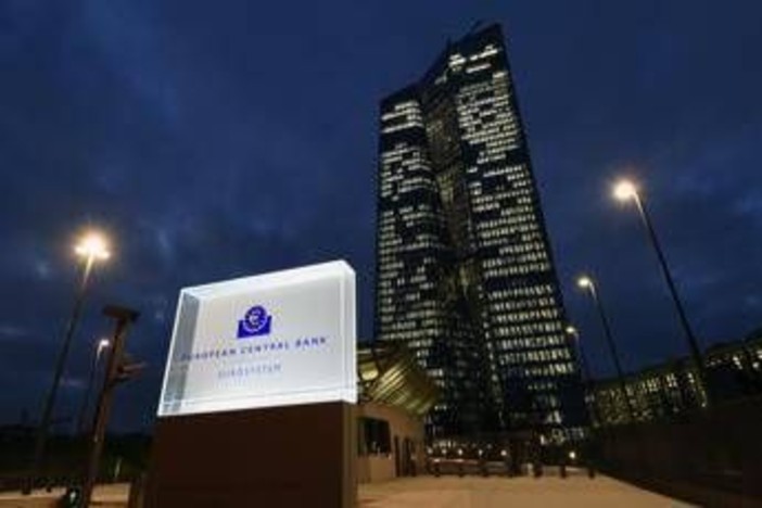 Intesa Sanpaolo, ok da Bce ad acquisizione controllo Monte dei Paschi di Siena