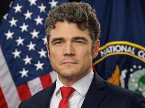 Iran, Joe Kent nel mirino dell'Fbi: indagine su diffusione informazioni riservate Iran, Joe Kent nel mirino dell'Fbi: indagine su diffusione informazioni riservate