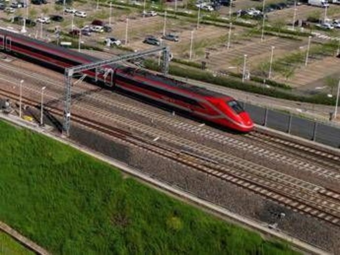 Treni alta velocità, intercity e regionali: fine settimana complicato causa lavori