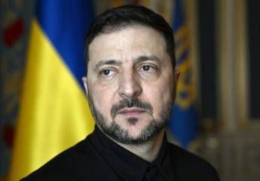 Ucraina, Trump e il Cremlino contro Zelensky: "Impossibile trattare con lui" Ucraina, Trump e il Cremlino contro Zelensky: "Impossibile trattare con lui"
