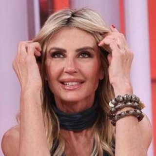 Nathalie Caldonazzo si sposa, la scelta dopo 11 mesi d'amore con Filippo Nathalie Caldonazzo si sposa, la scelta dopo 11 mesi d'amore con Filippo