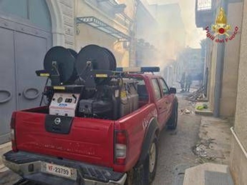 Bari, esplosione in palazzina ad Adelfia: morti due anziani Bari, esplosione in palazzina ad Adelfia: morti due anziani