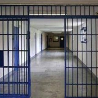 Mattarella firma cinque decreti di grazia: chi sono i detenuti e perché si trovano in carcere