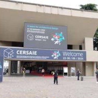 Fiere, per Cersaie 95.000 presenze con il 47,5% di visitatori internazionali Fiere, per Cersaie 95.000 presenze con il 47,5% di visitatori internazionali