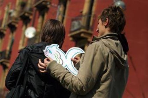 Pesce d'aprile, origini e storia del giorno degli scherzi Pesce d'aprile, origini e storia del giorno degli scherzi