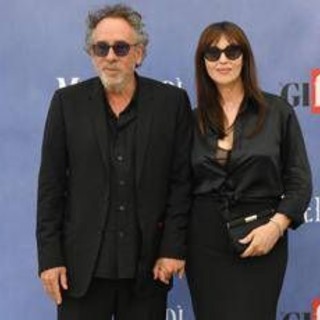 Monica Bellucci, le prime parole dopo rottura con Tim Burton: "Avrà sempre un posto nel mio cuore" Monica Bellucci, le prime parole dopo rottura con Tim Burton: "Avrà sempre un posto nel mio cuore"
