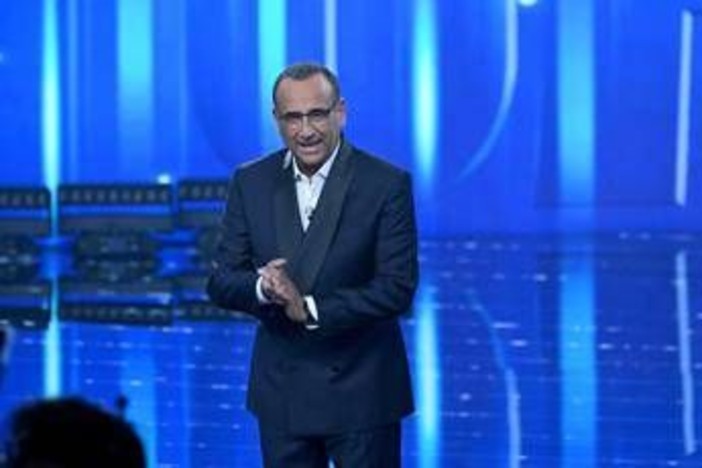 Ascolti tv 14 ottobre, Tale e Quale show si aggiudica la prima serata: tutti i dati