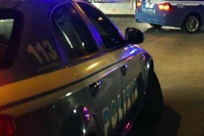 Tivoli, si ribaltano su Porsche rubata: un morto e due feriti gravi