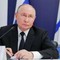 Putin ammette: "Da raid Ucraina danni a economia". Russia costretta a importare carburante Putin ammette: "Da raid Ucraina danni a economia". Russia costretta a importare carburante