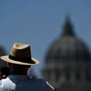 Meteo, domenica temporali su Alpi e Appennini. A Ferragosto caldo fino a 39°C Meteo, domenica temporali su Alpi e Appennini. A Ferragosto caldo fino a 39°C