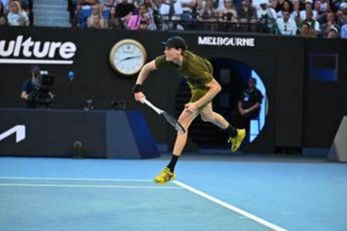Dominio Sinner, batte Duckworth e conquista il terzo turno agli Australian Open Dominio Sinner, batte Duckworth e conquista il terzo turno agli Australian Open