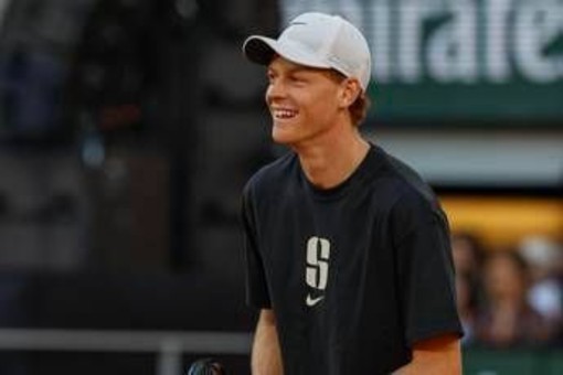 Roland Garros al via, caldo record a Parigi: i big vogliono giocare di sera Roland Garros al via, caldo record a Parigi: i big vogliono giocare di sera