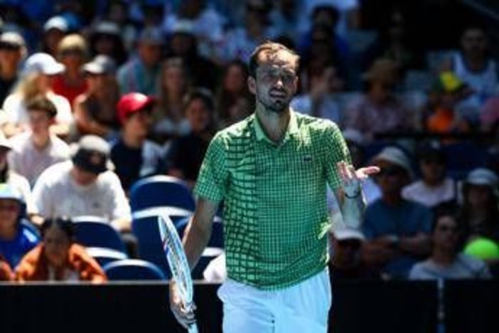 Australian Open, Medvedev non rinuncia a nazionalità russa: "Non ci ho mai pensato" Australian Open, Medvedev non rinuncia a nazionalità russa: "Non ci ho mai pensato"