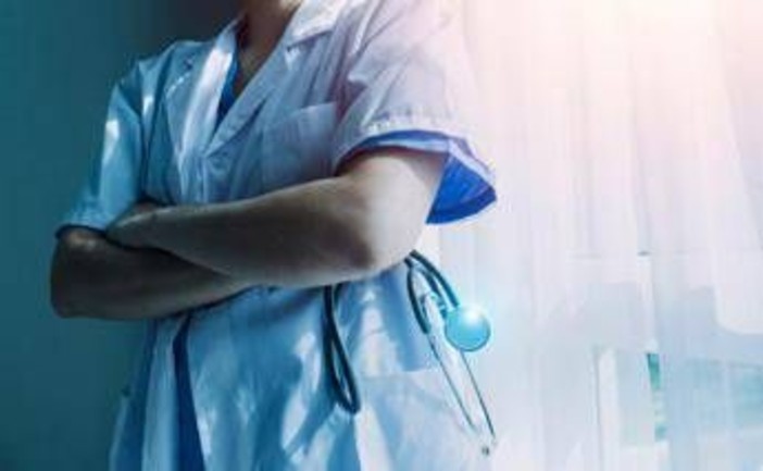 Medici in fuga da Ssn, per la prima volta dimissioni volontarie superano pensionamenti