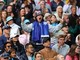 Urlano, cantano e vengono 'ammoniti' dall'arbitro: tifosi molesti (e ubriachi) agli Australian Open