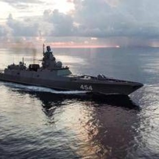 Russia, la flotta fantasma e il 'caso' Isole Cook: così Mosca e Teheran eludono le sanzioni