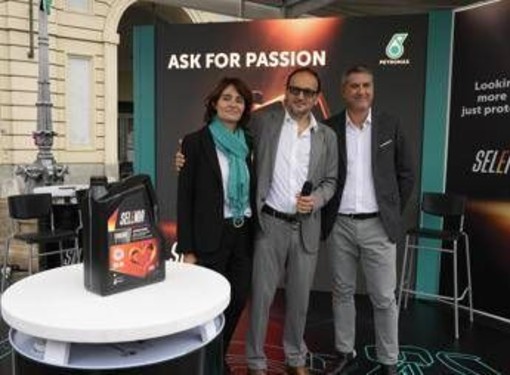 Auto: PETRONAS Lubricants International lancia il nuovo lubrificante Selenia Auto: PETRONAS Lubricants International lancia il nuovo lubrificante Selenia