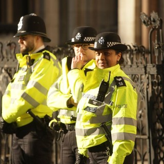 Attacco a sinagoga di Manchester, 4 feriti. Colpito l’attentatore