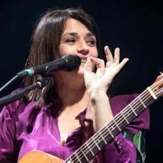 Carmen Consoli: "Partirei ora per Gaza, la gente muore" Carmen Consoli: "Partirei ora per Gaza, la gente muore"