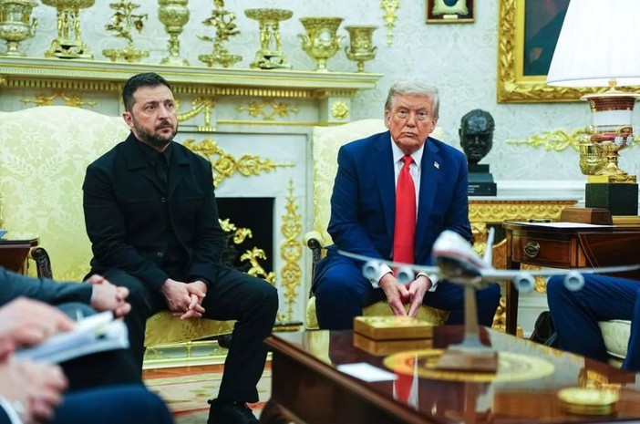 Zelensky “Con Trump telefonata produttiva, può fermare la guerra” Zelensky “Con Trump telefonata produttiva, può fermare la guerra”