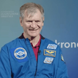 Comolake, l'ex astronauta Nespoli: "In Usa da alcuni privati passi incredibili, superano governi" Comolake, l'ex astronauta Nespoli: "In Usa da alcuni privati passi incredibili, superano governi"