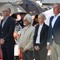 Ecclestone torna sul podio, premia Russell con la medaglia del presidente Fia