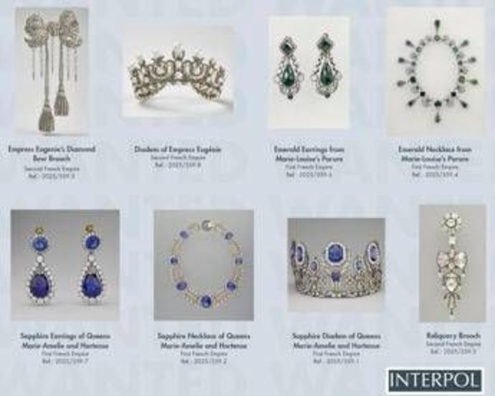 Furto al Louvre, pubblicate le foto dei gioielli rubati: "Aiutateci a ritrovarli" Furto al Louvre, pubblicate le foto dei gioielli rubati: "Aiutateci a ritrovarli"