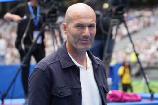 Francia, addio Deschamps: Zidane sarà il nuovo ct Francia, addio Deschamps: Zidane sarà il nuovo ct