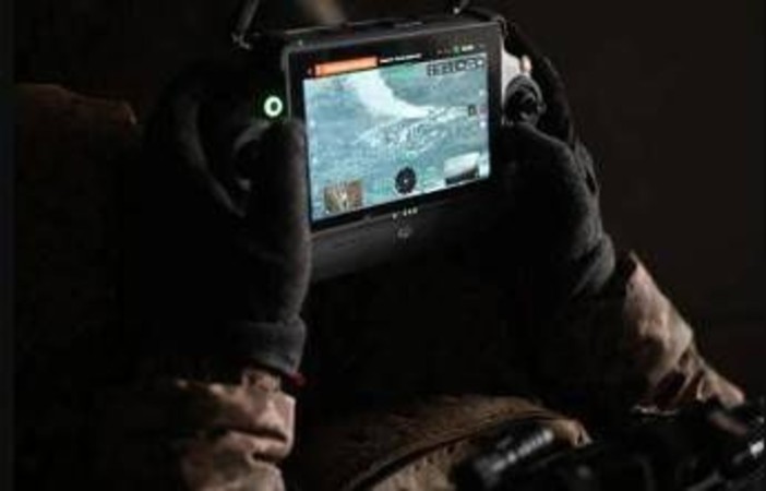 Ucraina, droni e missili contro mega raffineria e impianto di esplosivi russi. Mosca colpisce Odessa