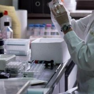 Un sensore può individuare Parkinson? Il segreto sono le lacrime