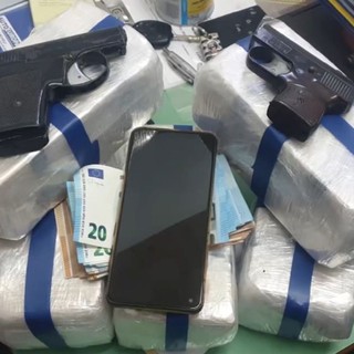Smantellato traffico di droga tra l’Italia e l’Albania, 23 arresti