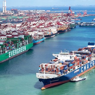 Cina, settore manifatturiero in espansione a settembre