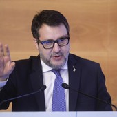 Salvini “Verso proroga taglio accise e credito imposta” Salvini “Verso proroga taglio accise e credito imposta”