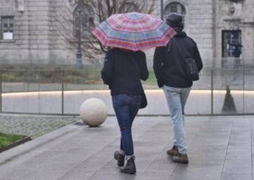 Maltempo oggi sull'Italia, piogge e temporali: è allerta Maltempo oggi sull'Italia, piogge e temporali: è allerta