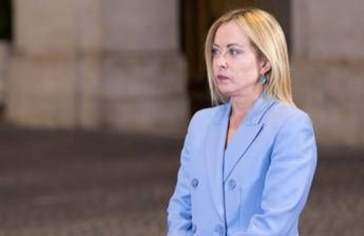 Minacce a Meloni, la premier: "Io come Kirk? Un orgoglio, noi liberi e forti per le nostre idee" Minacce a Meloni, la premier: "Io come Kirk? Un orgoglio, noi liberi e forti per le nostre idee"