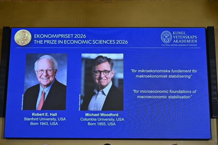 Premio Nobel per l’economia assegnato agli americani Hall e Woodford