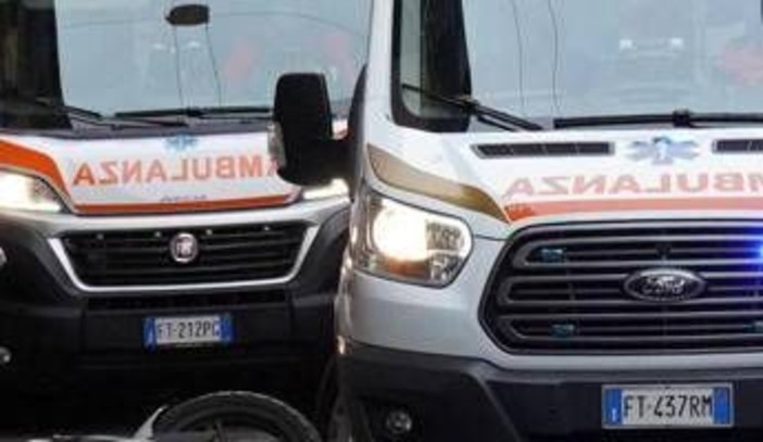 Pescara, liceo evacuato: intossicazione da ammoniaca, serie di malori Pescara, liceo evacuato: intossicazione da ammoniaca, serie di malori