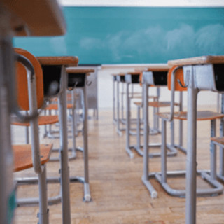 Scuola, l'accusa della Ue: "Italia viola diritti alunni disabili"