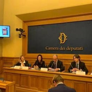 Oncologia pediatrica, anche le istituzioni donano per il progetto Circular for Kids