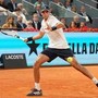 Roland Garros, padre di Jodar litiga con spettatori: "Non vi sedete qui"