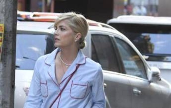 Selma Blair arrestata per aggressione e rilasciata su cauzione: "Aveva battuto la testa" Selma Blair arrestata per aggressione e rilasciata su cauzione: "Aveva battuto la testa"