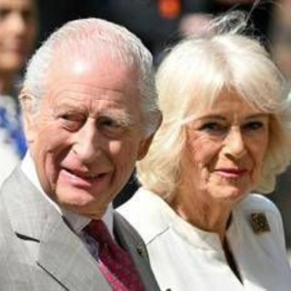 Carlo e Camilla oggi in Vaticano, primi reali britannici a pregare con un Papa Carlo e Camilla oggi in Vaticano, primi reali britannici a pregare con un Papa