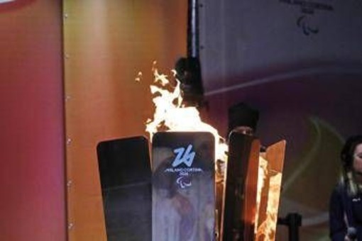 Paralimpiadi Milano Cortina, cerimonia di apertura senza atleti portabandiera: i Paesi che non parteciperanno