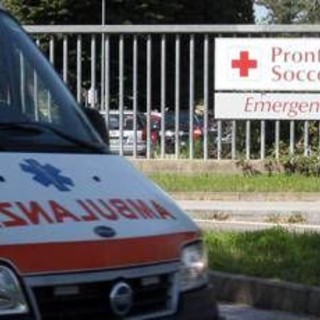 Prato, spari al pronto soccorso: ferito fuggitivo. Agente indagato per tentato omicidio