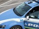 Lancia tanica di benzina su poliziotto e tenta di dargli fuoco, arrestato Lancia tanica di benzina su poliziotto e tenta di dargli fuoco, arrestato