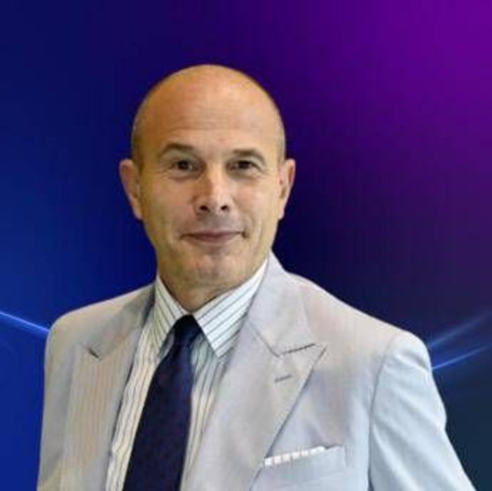 Comolake, Noci (PoliMi): "L'AI può essere il Commissario straordinario dell’Italia" Comolake, Noci (PoliMi): "L'AI può essere il Commissario straordinario dell’Italia"