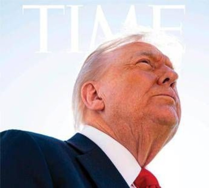 Trump boccia la foto di Time: "Non ho i capelli" Trump boccia la foto di Time: "Non ho i capelli"