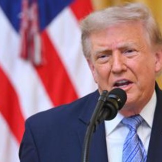 Iran, Trump: "Colpiremo il sito nucleare di Pickaxe". Teheran: "Così sarà guerra totale"