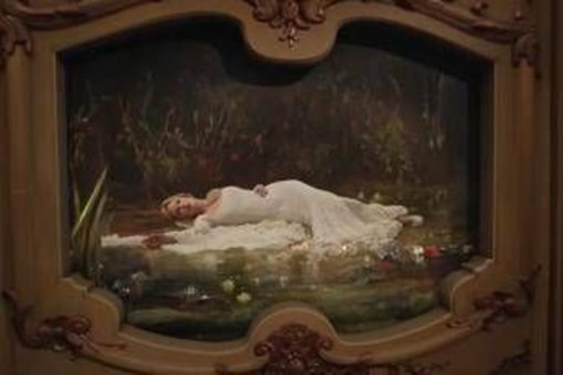 L'effetto Taylor Swift travolge un museo tedesco, fan in fila per Ophelia L'effetto Taylor Swift travolge un museo tedesco, fan in fila per Ophelia