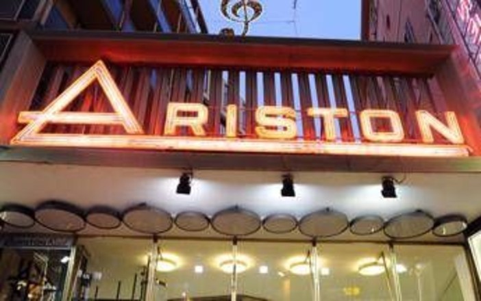 Sanremo, Carlo Conti: "Verso i 28 Big, non credo di riuscire a stare nei limiti" Sanremo, Carlo Conti: "Verso i 28 Big, non credo di riuscire a stare nei limiti"